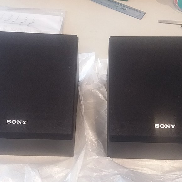 *** Sony SS-CSE Pair Of Dolby Atmos Home Theater Surround Enabled Speakers Black - Picture 1 of 9